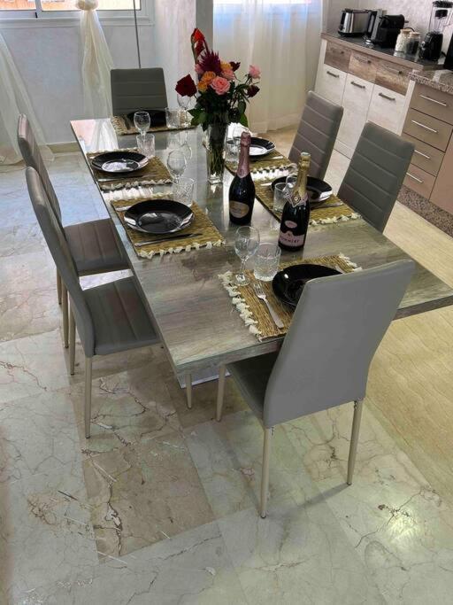 Appartement Haut Standing 3 Chambres Avec Terasse Quartier Gueliz Hivernage A Marrakech I19 Маракеш Екстериор снимка